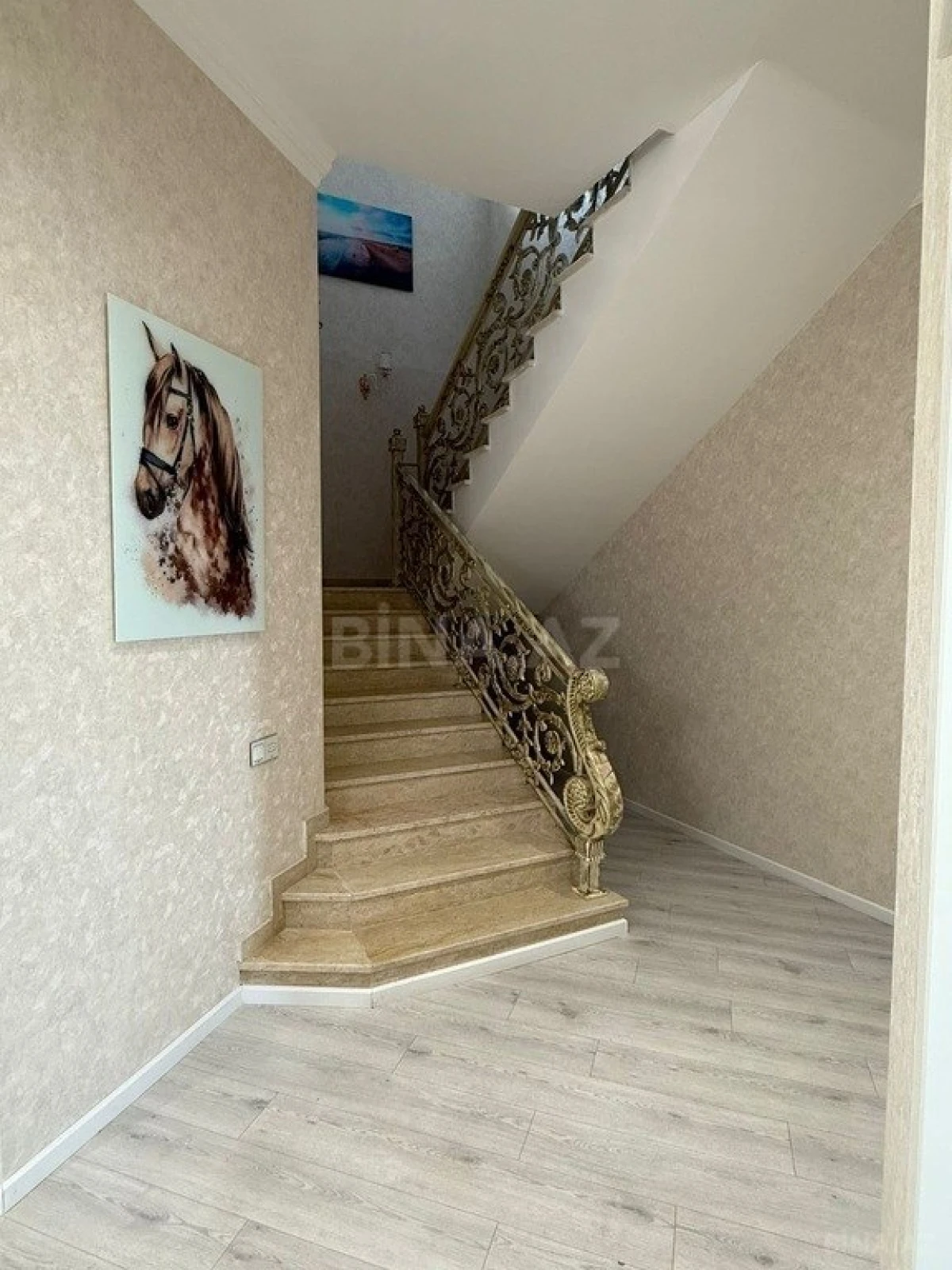 Kirayə verilir 5 otaqlı həyət evi 500 m²