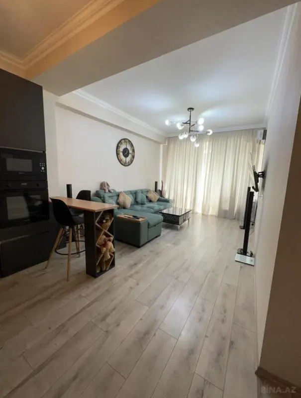 Kirayə verilir 3 otaqlı mənzil 100 m²