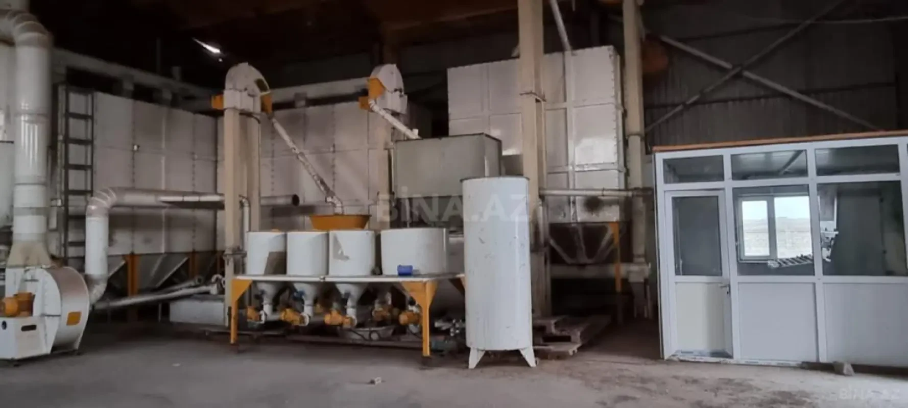 Satılır obyekt 100000 m²