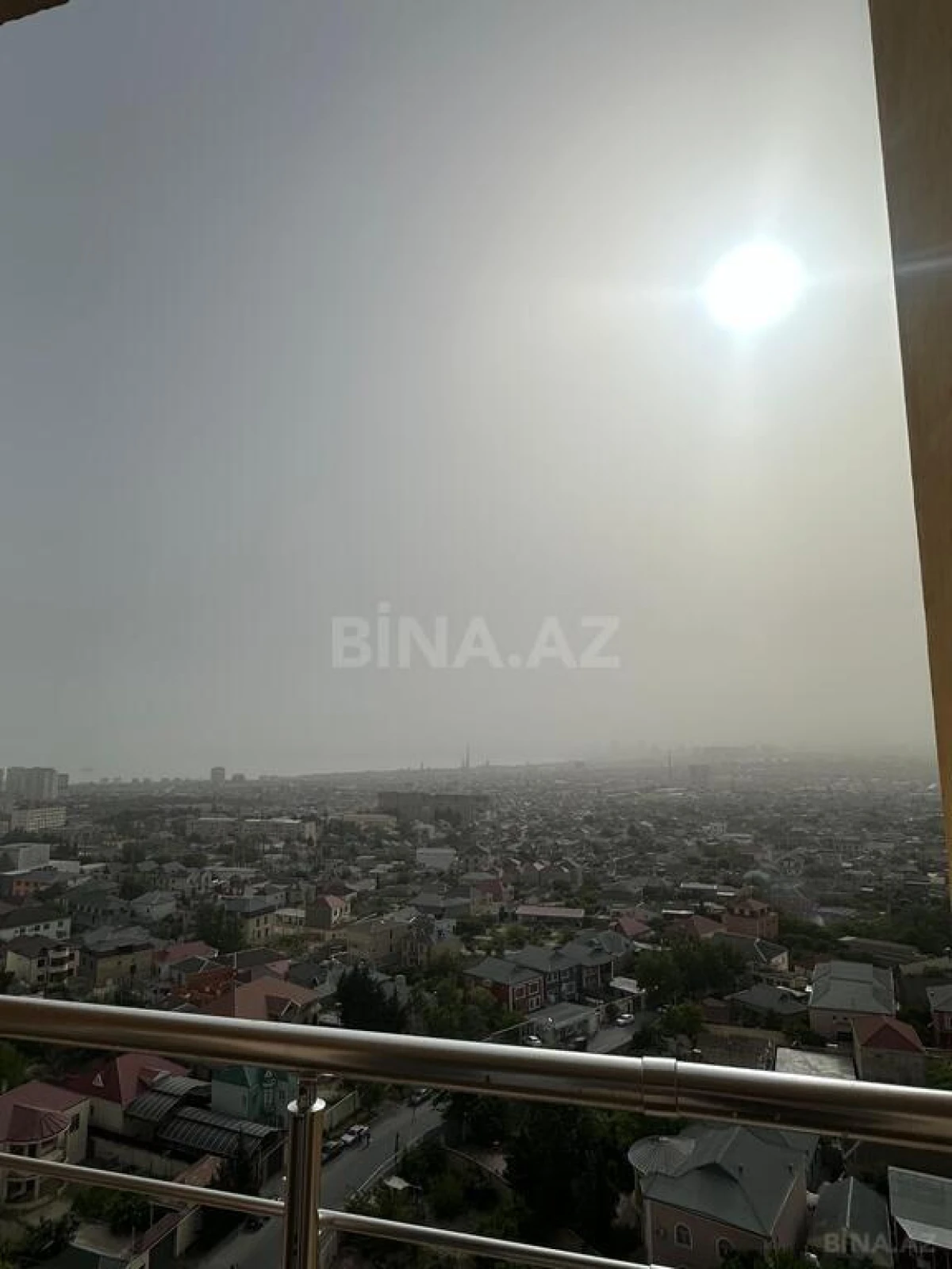 Satılır 2 otaqlı mənzil 83 m²