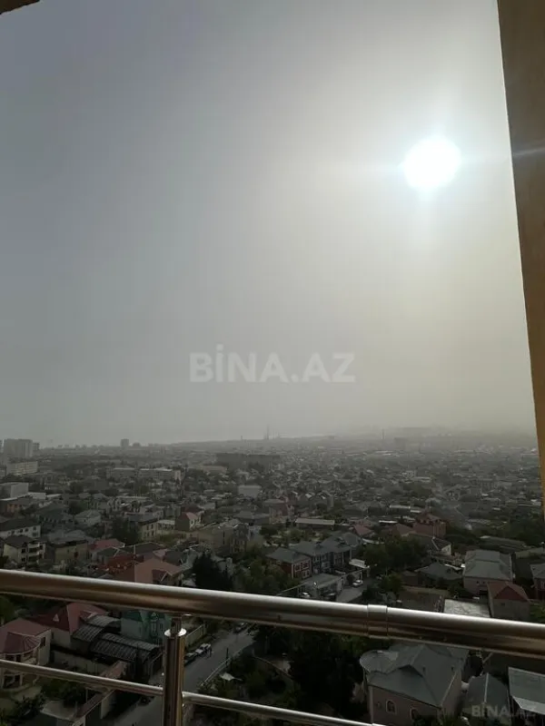 Satılır 2 otaqlı mənzil 83 m²