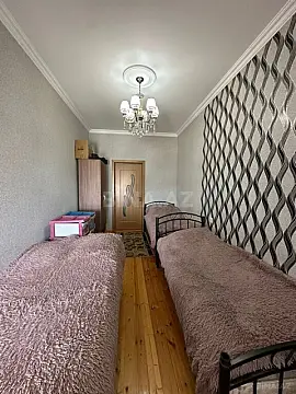 Satılır 2 otaqlı mənzil 84 m²