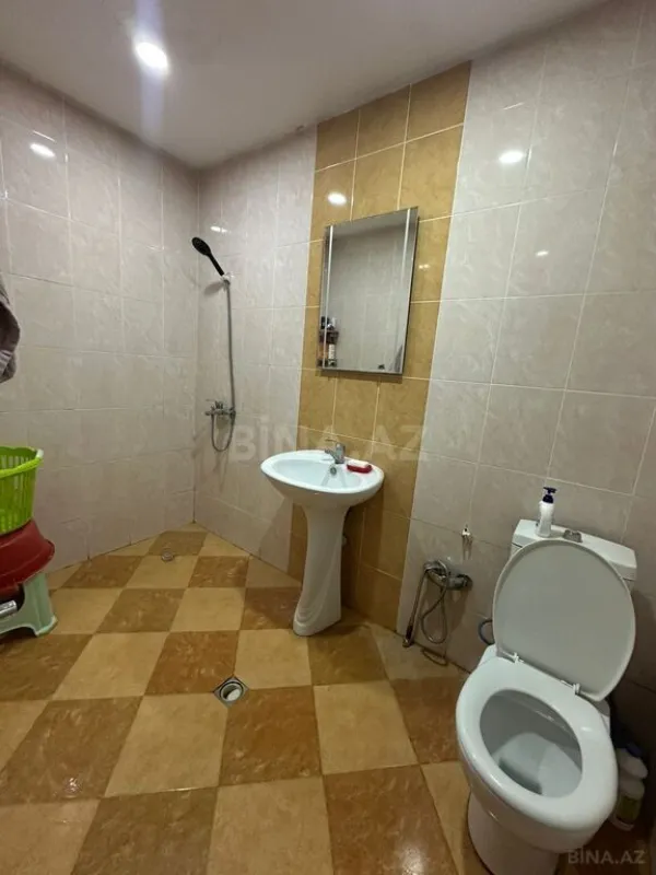 Satılır 2 otaqlı mənzil 84 m²