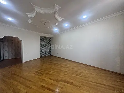 Satılır 2 otaqlı mənzil 104 m²