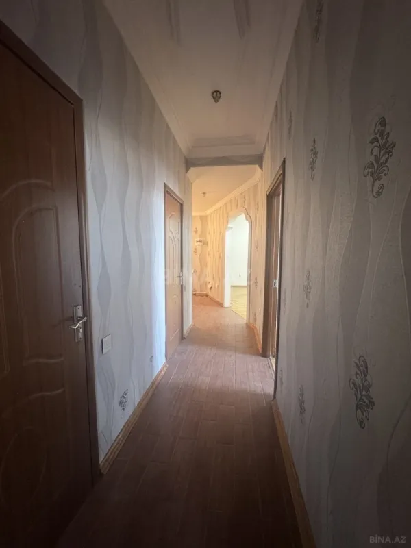 Satılır 2 otaqlı mənzil 104 m²