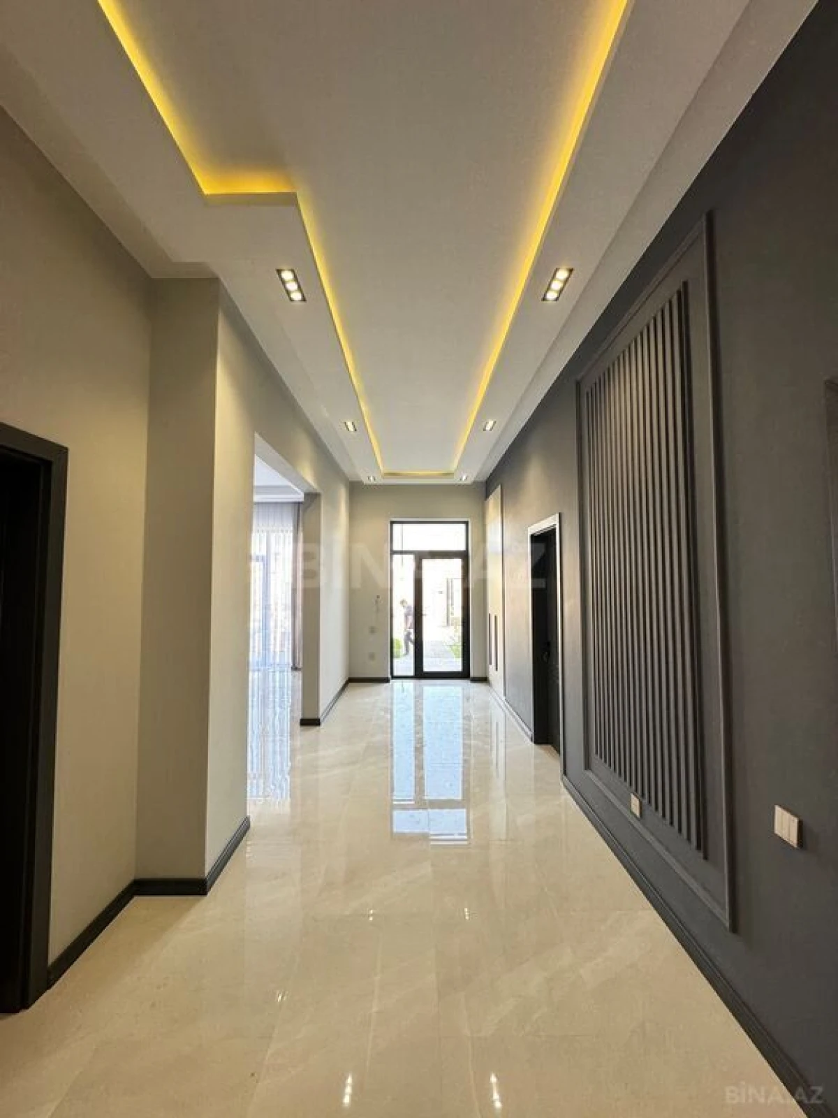 Satılır 4 otaqlı həyət evi 200 m²