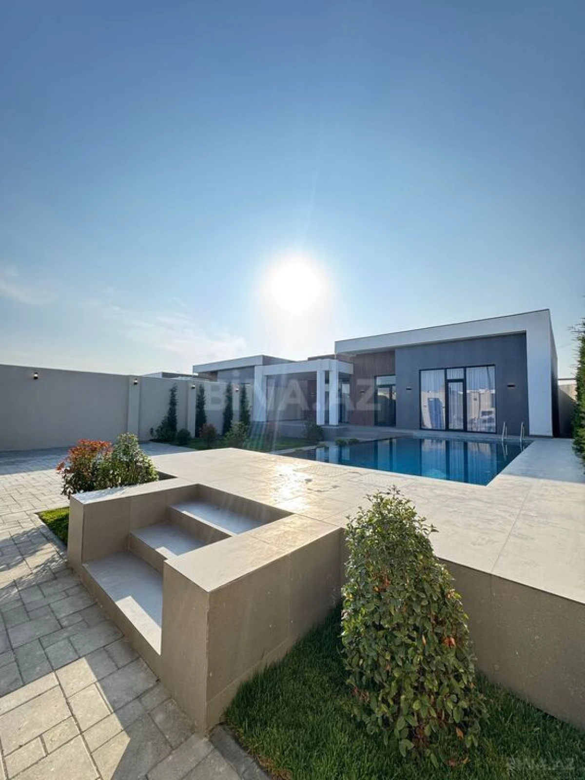 Satılır 4 otaqlı həyət evi 200 m²