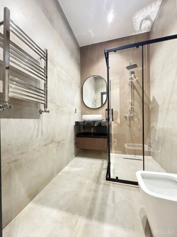 Satılır 4 otaqlı həyət evi 200 m²