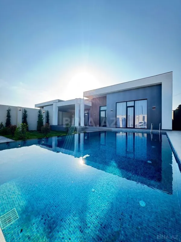 Satılır 4 otaqlı həyət evi 200 m²