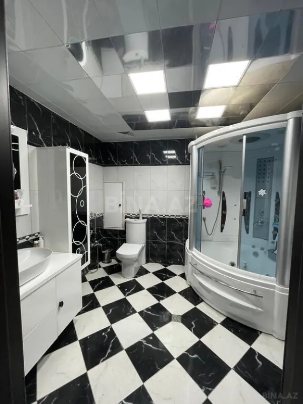 Satılır 3 otaqlı mənzil 120.6 m²