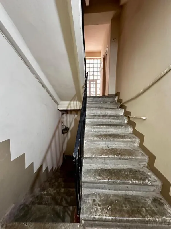 Satılır 2 otaqlı mənzil 116 m²