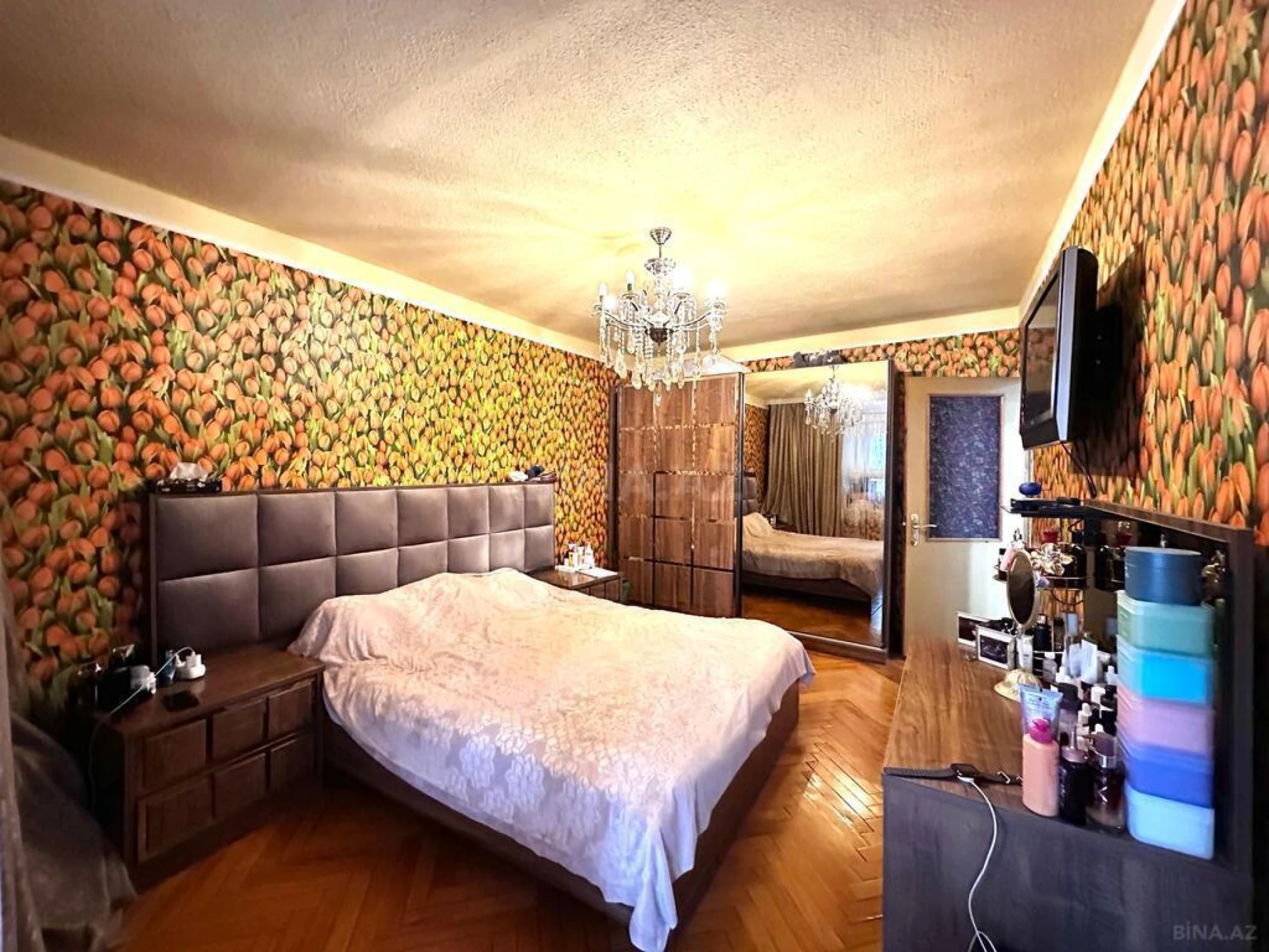 Satılır 2 otaqlı mənzil 116 m²