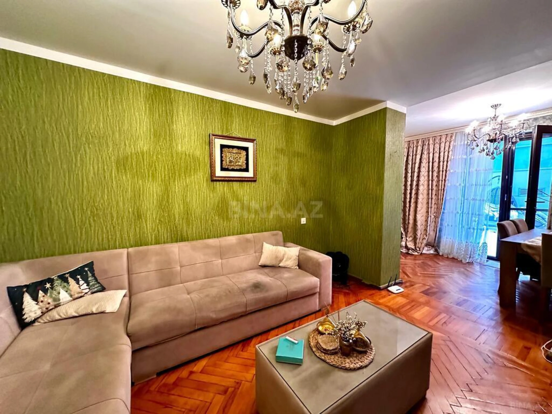 Satılır 2 otaqlı mənzil 116 m²