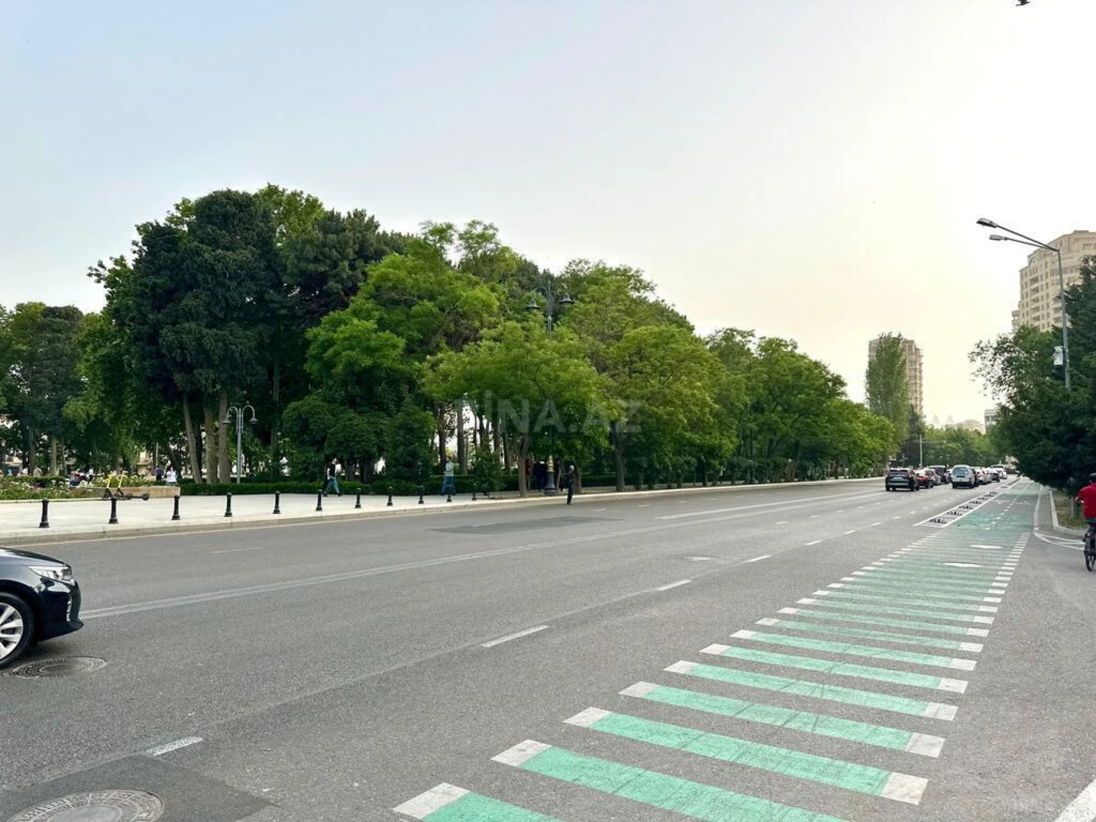 Satılır 2 otaqlı mənzil 116 m²