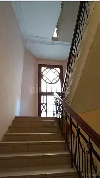 Satılır 5 otaqlı mənzil 170 m²