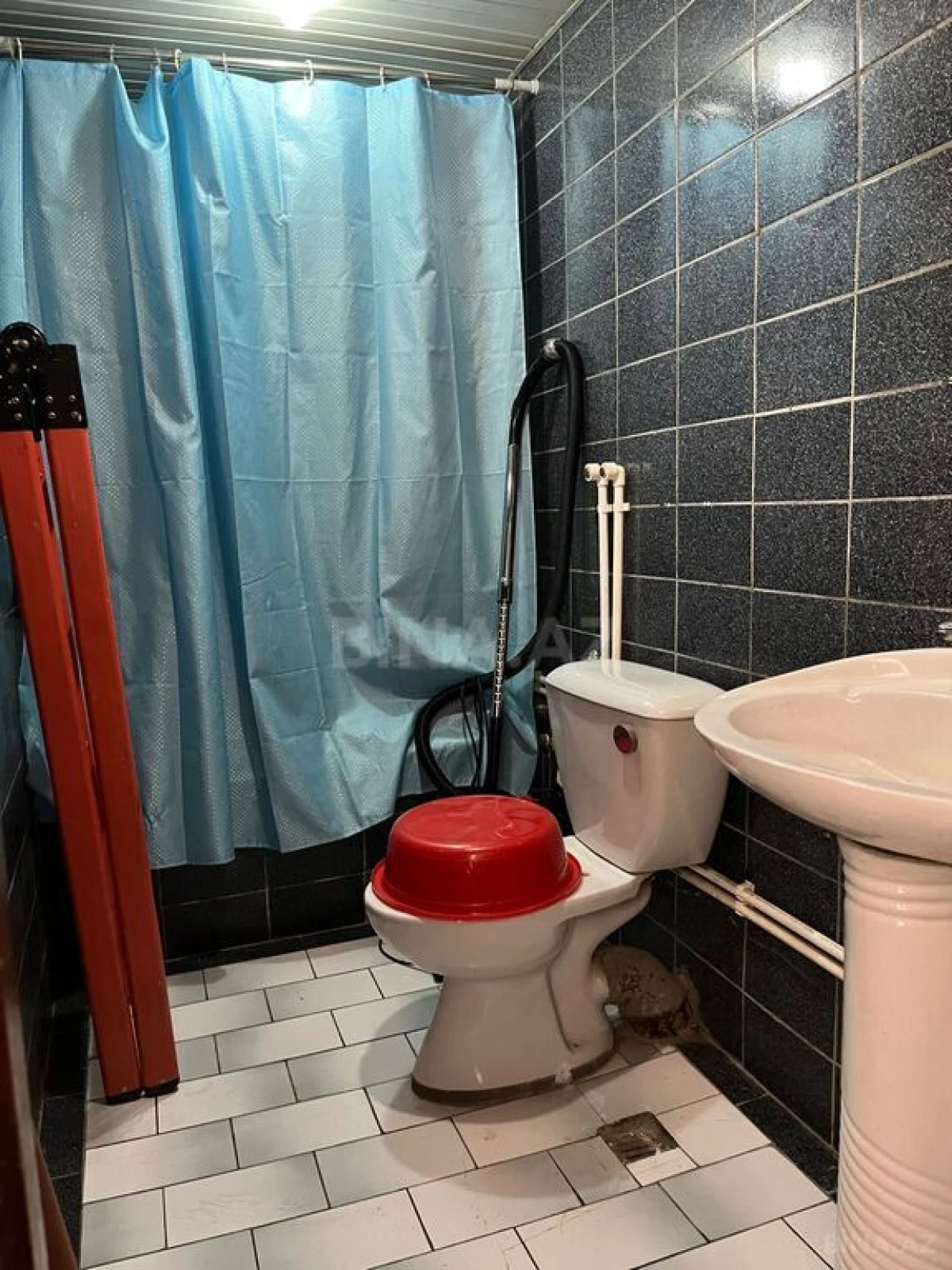 Satılır 5 otaqlı mənzil 170 m²