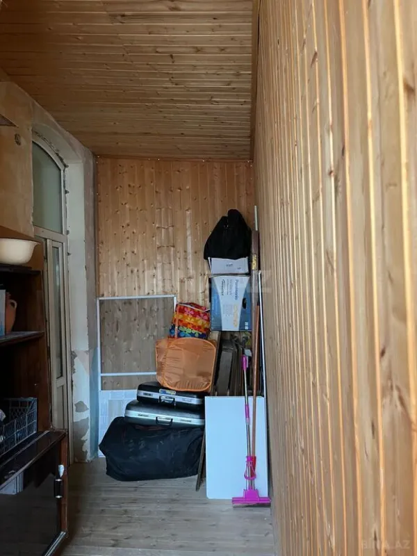 Satılır 5 otaqlı mənzil 170 m²