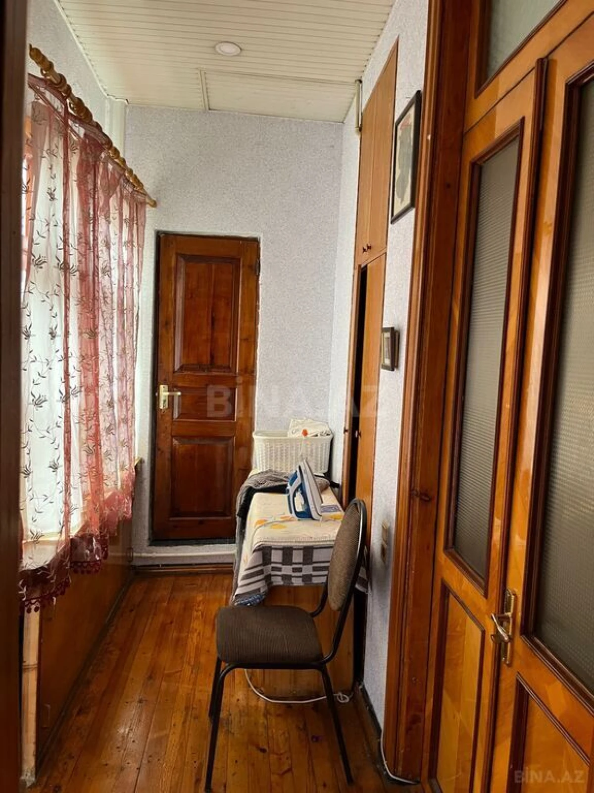 Satılır 5 otaqlı mənzil 170 m²