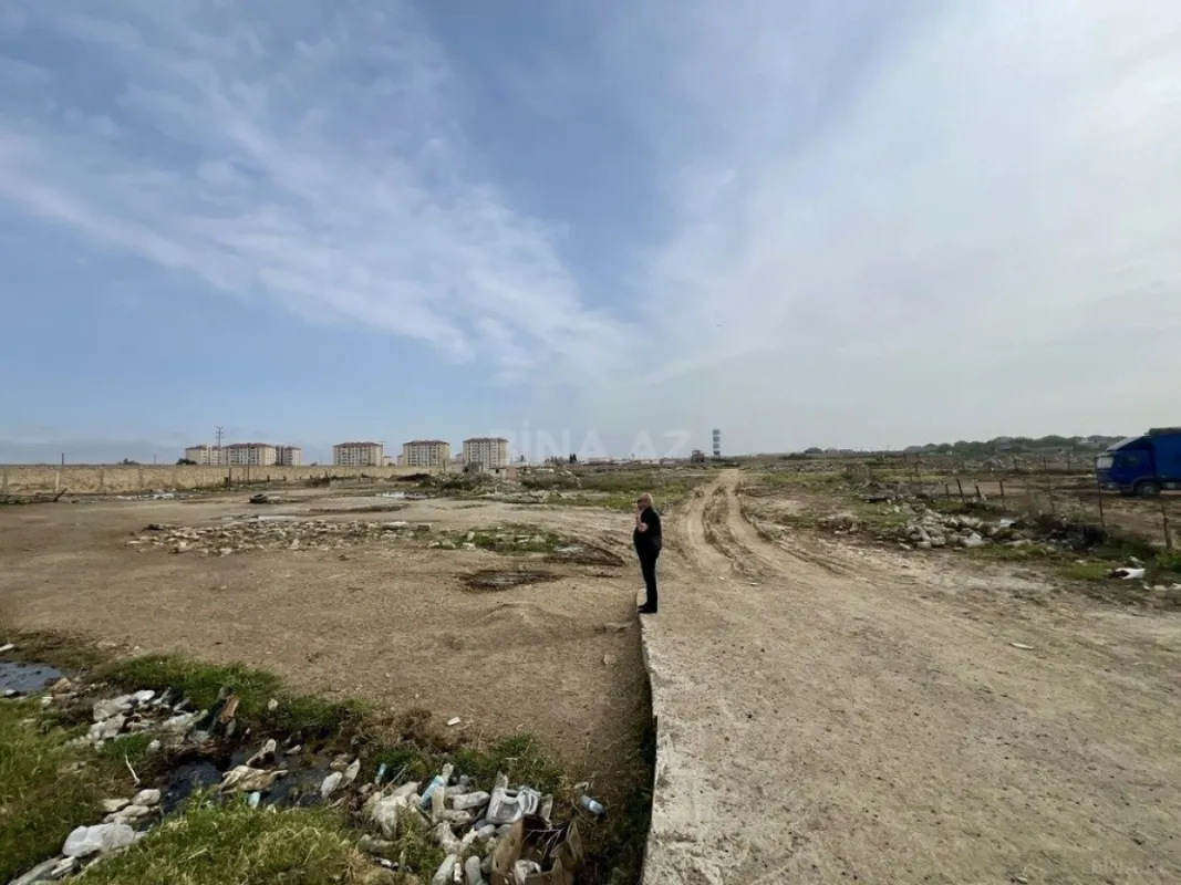 Satılır torpaq sahəsi 415 m²