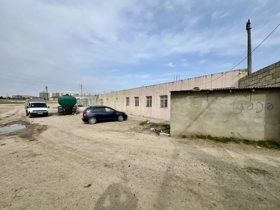 Satılır torpaq sahəsi 415 m²