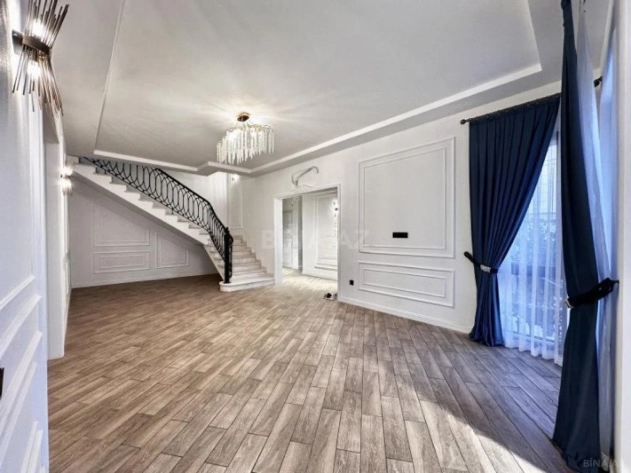 Satılır 5 otaqlı həyət evi 400 m²