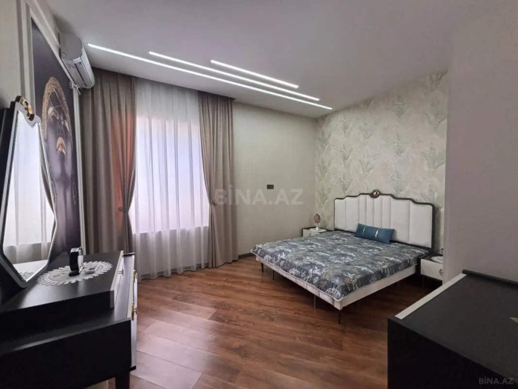 Satılır 4 otaqlı həyət evi 170 m²
