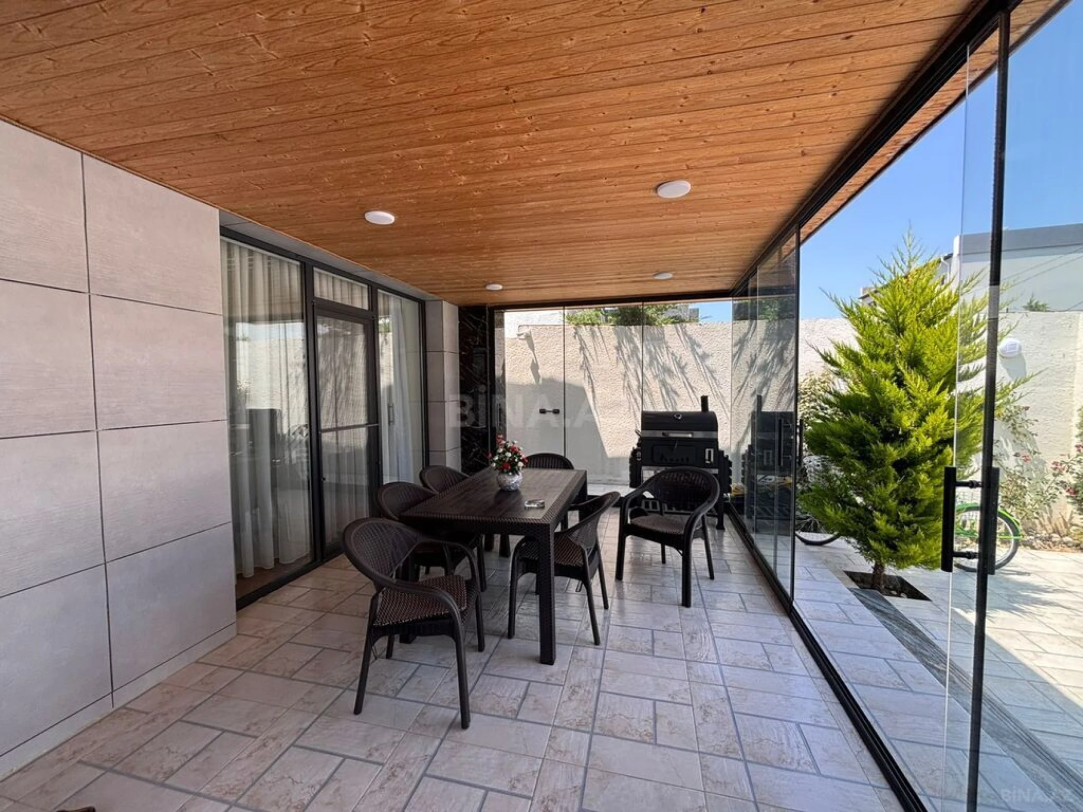 Satılır 4 otaqlı həyət evi 170 m²