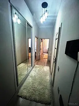 Satılır 2 otaqlı mənzil 49 m²
