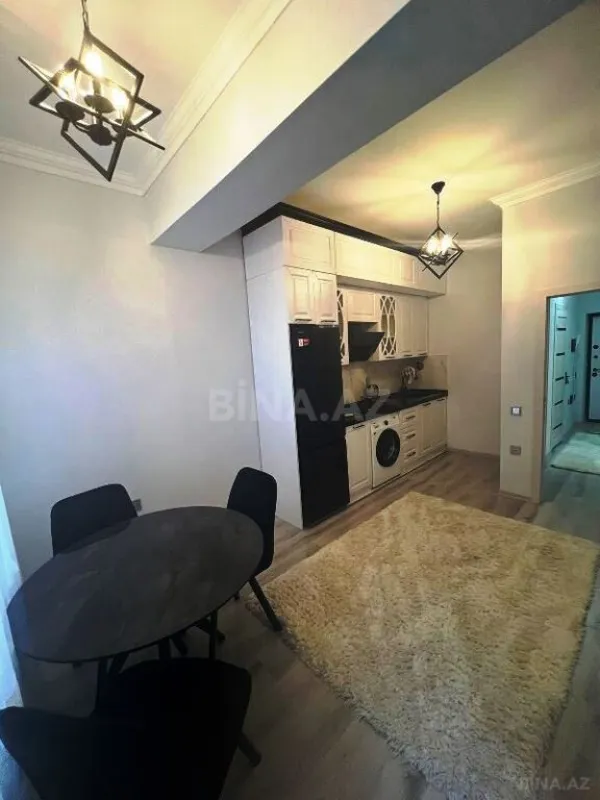 Satılır 2 otaqlı mənzil 49 m²