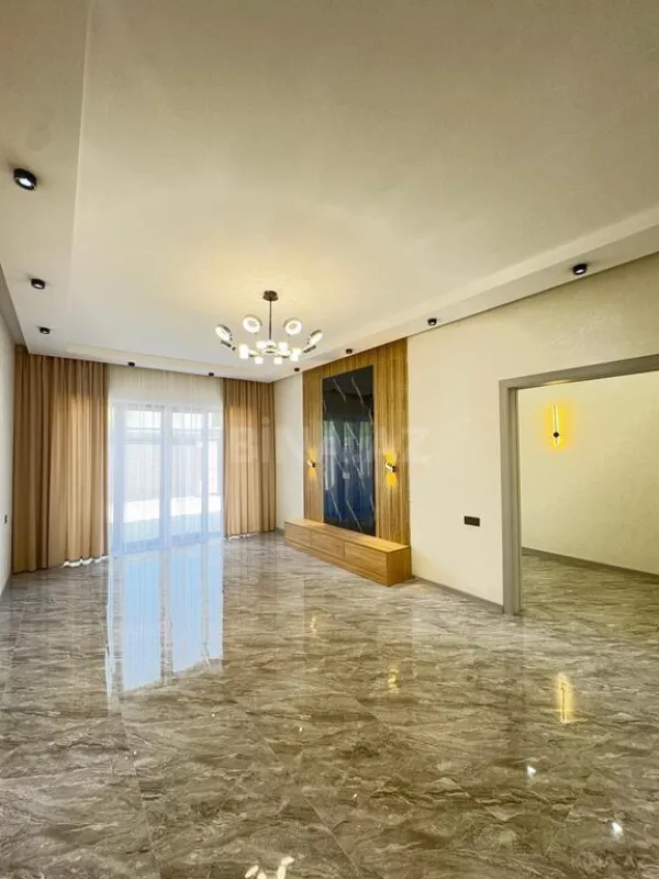 Satılır 4 otaqlı həyət evi 150 m²