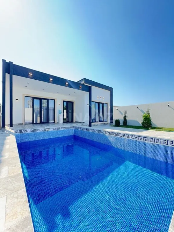 Satılır 4 otaqlı həyət evi 150 m²