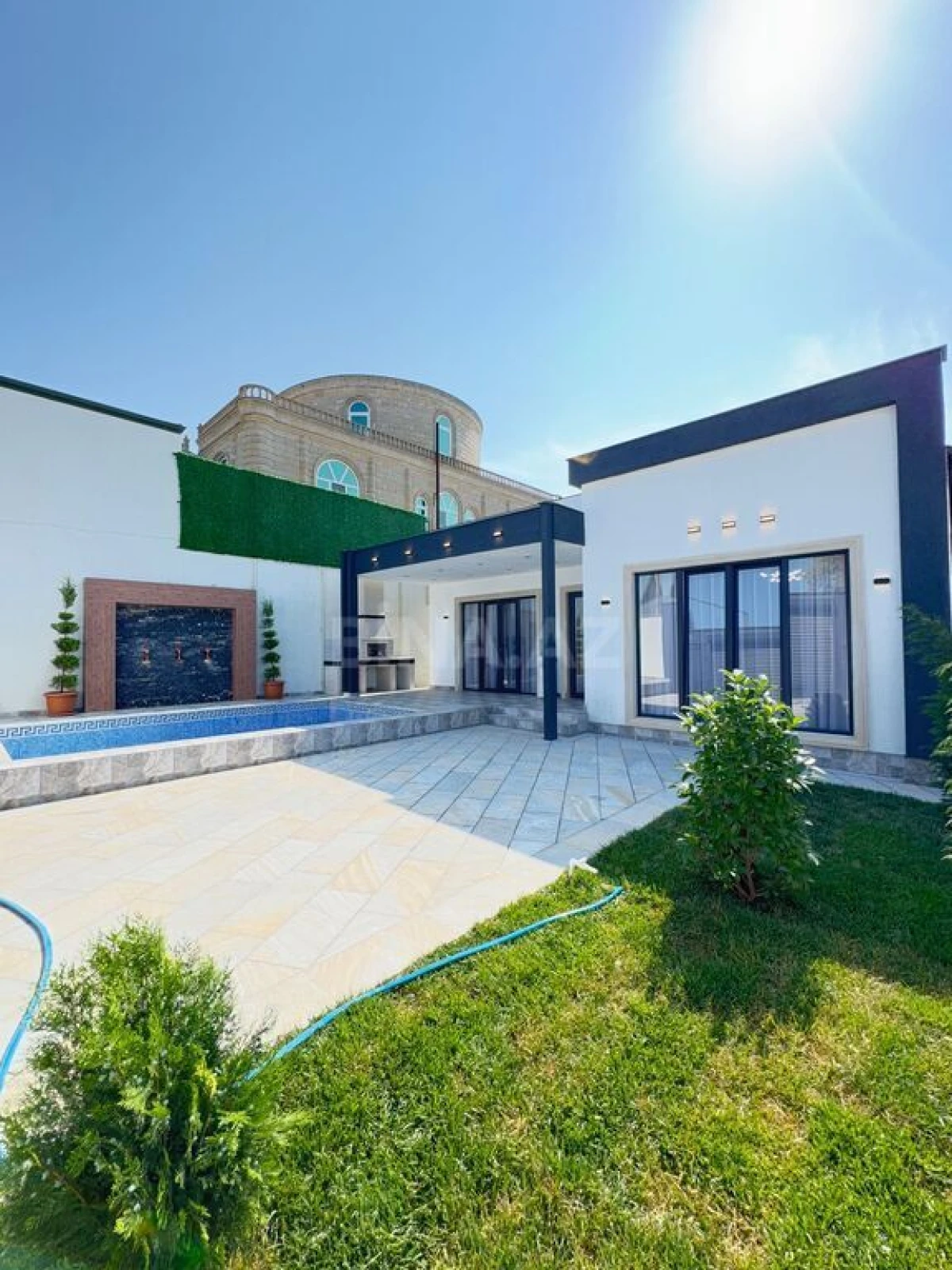 Satılır 4 otaqlı həyət evi 150 m²