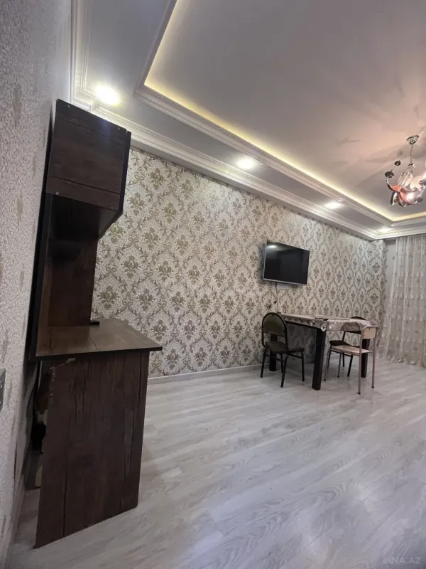 Kirayə verilir 2 otaqlı mənzil 52 m²