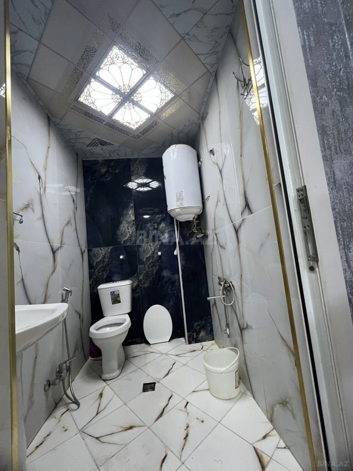 Kirayə verilir 2 otaqlı mənzil 52 m²