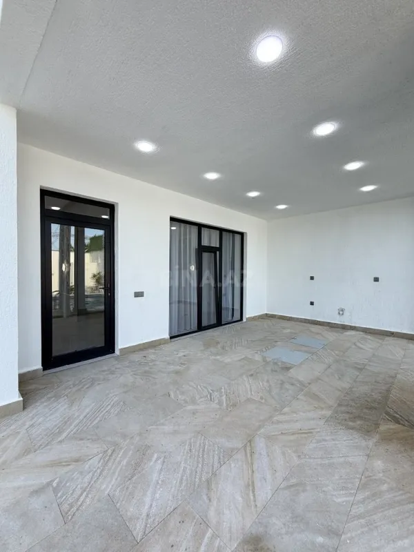 Satılır 4 otaqlı həyət evi 135 m²
