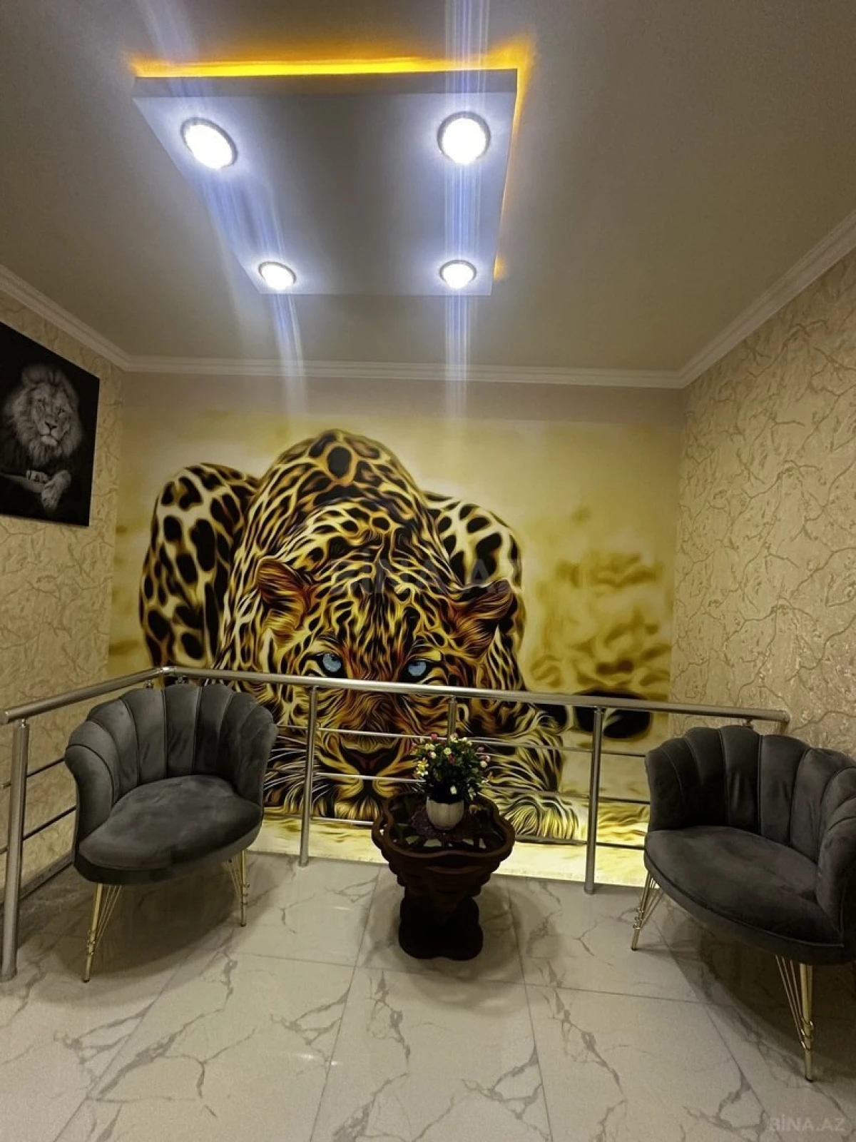 Satılır 4 otaqlı həyət evi 200 m²