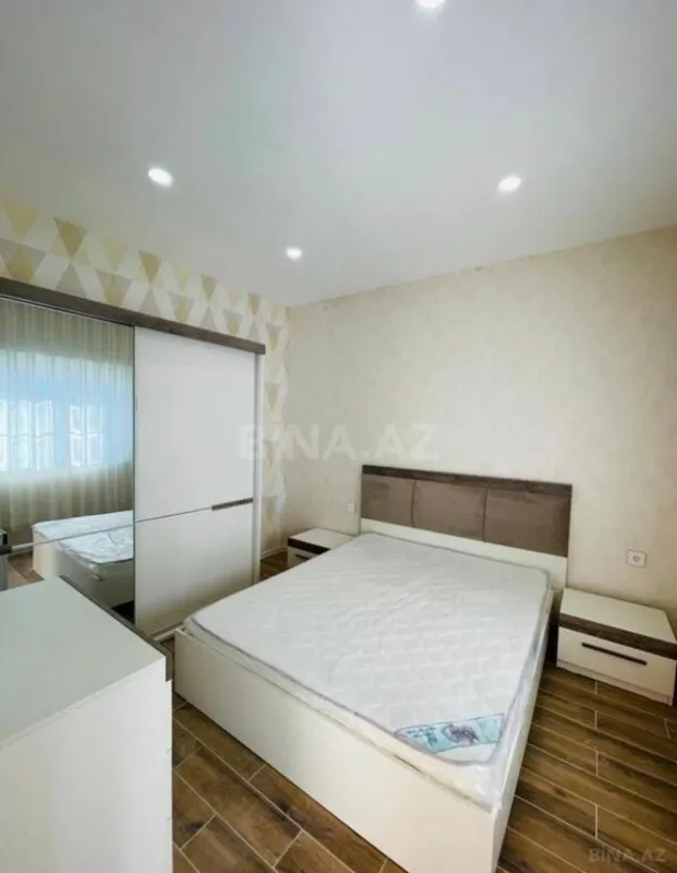 Kirayə verilir 6 otaqlı həyət evi 400 m²