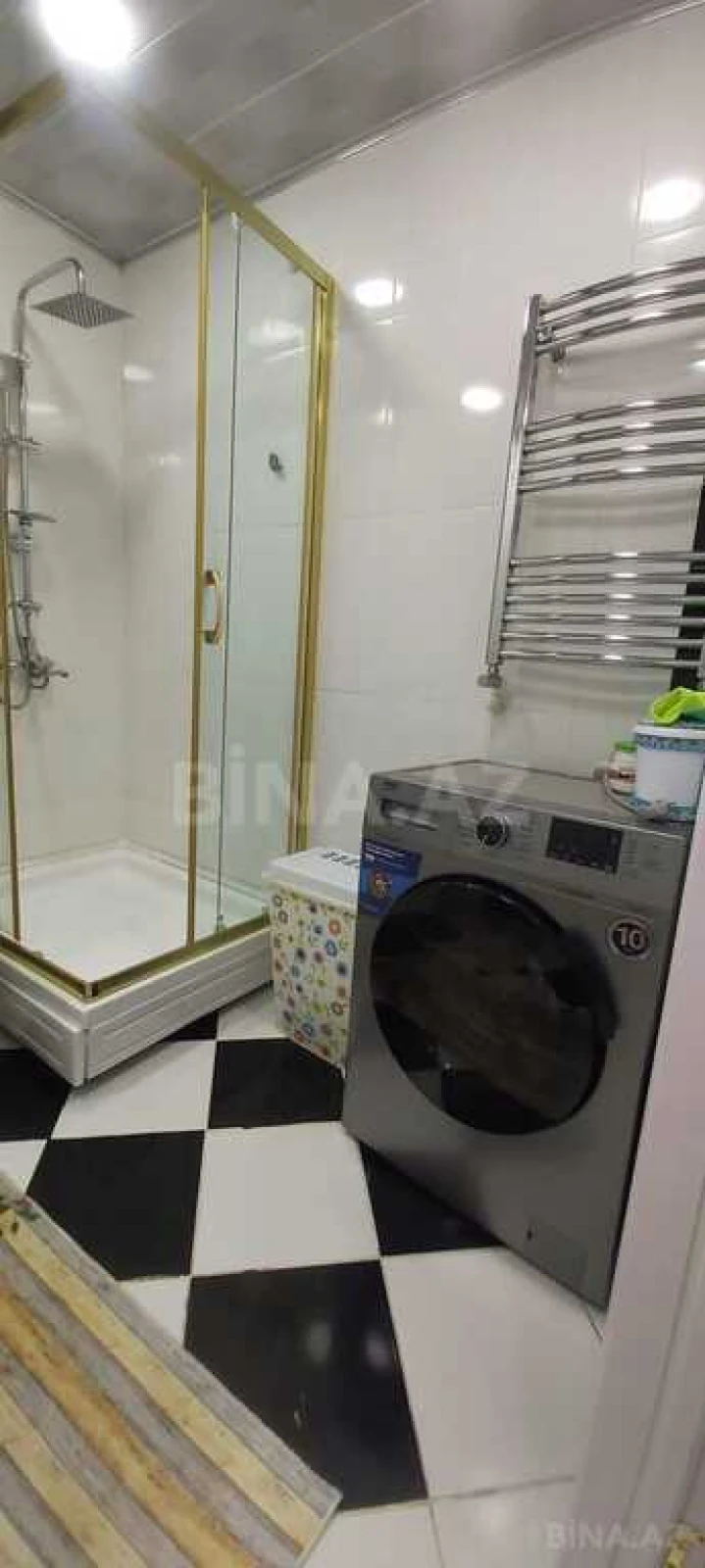 Kirayə verilir 2 otaqlı mənzil 60 m²