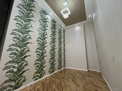 Satılır 4 otaqlı mənzil 140 m²