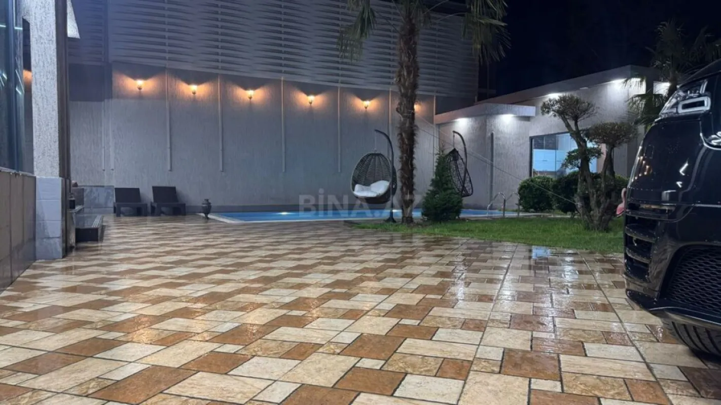 Kirayə verilir 5 otaqlı həyət evi 300 m²