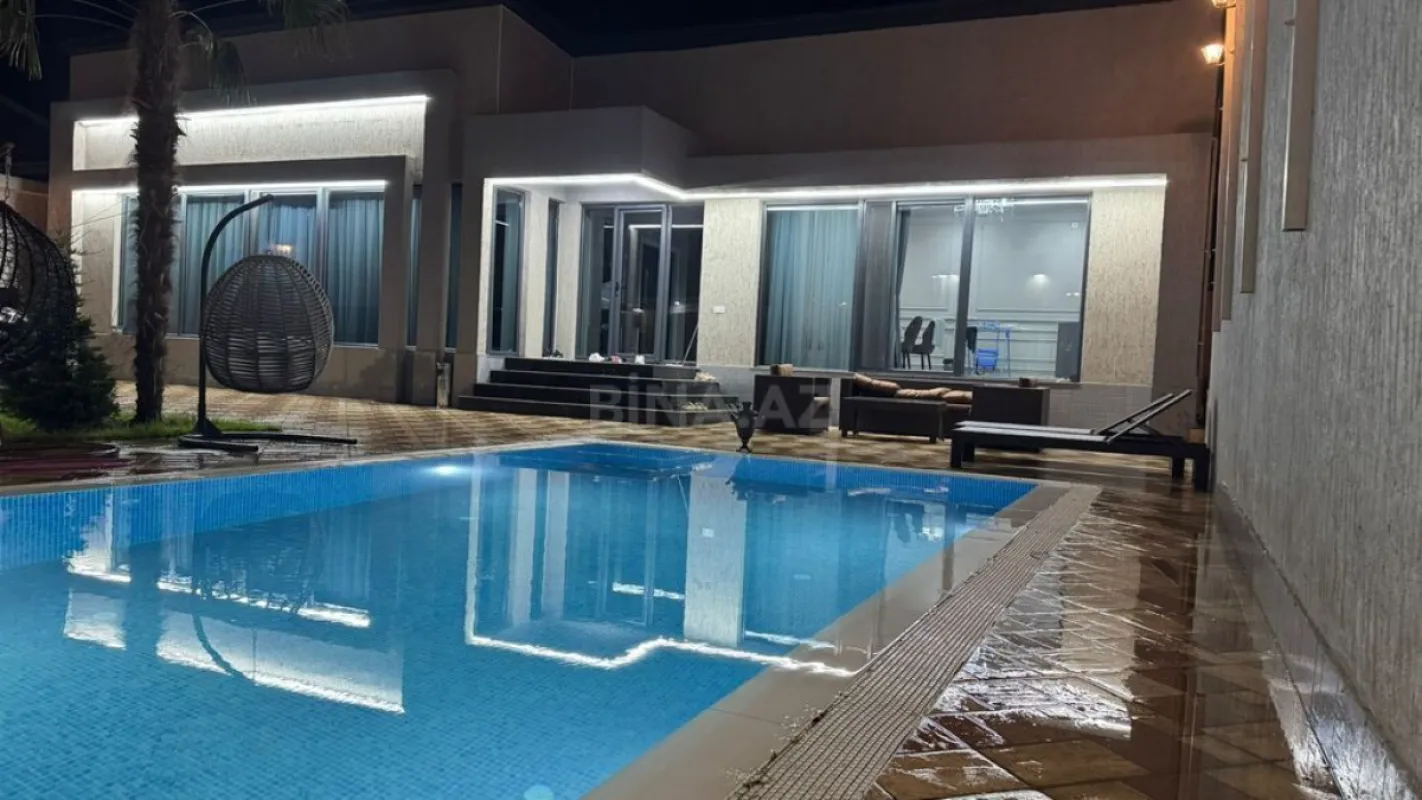 Kirayə verilir 5 otaqlı həyət evi 300 m²