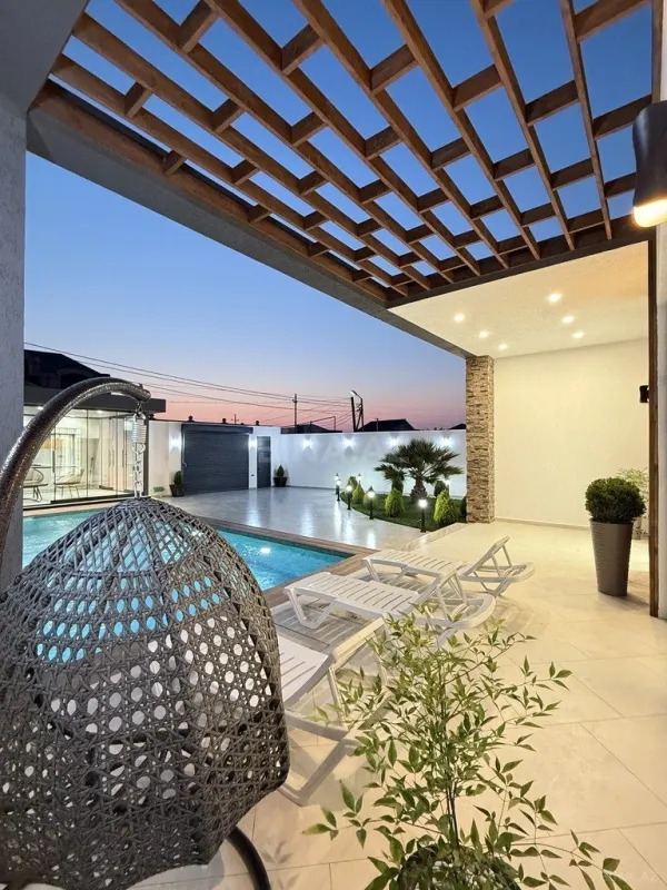 Satılır 4 otaqlı həyət evi 200 m²