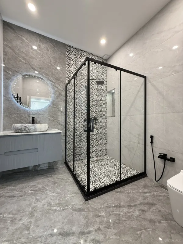 Satılır 4 otaqlı həyət evi 200 m²