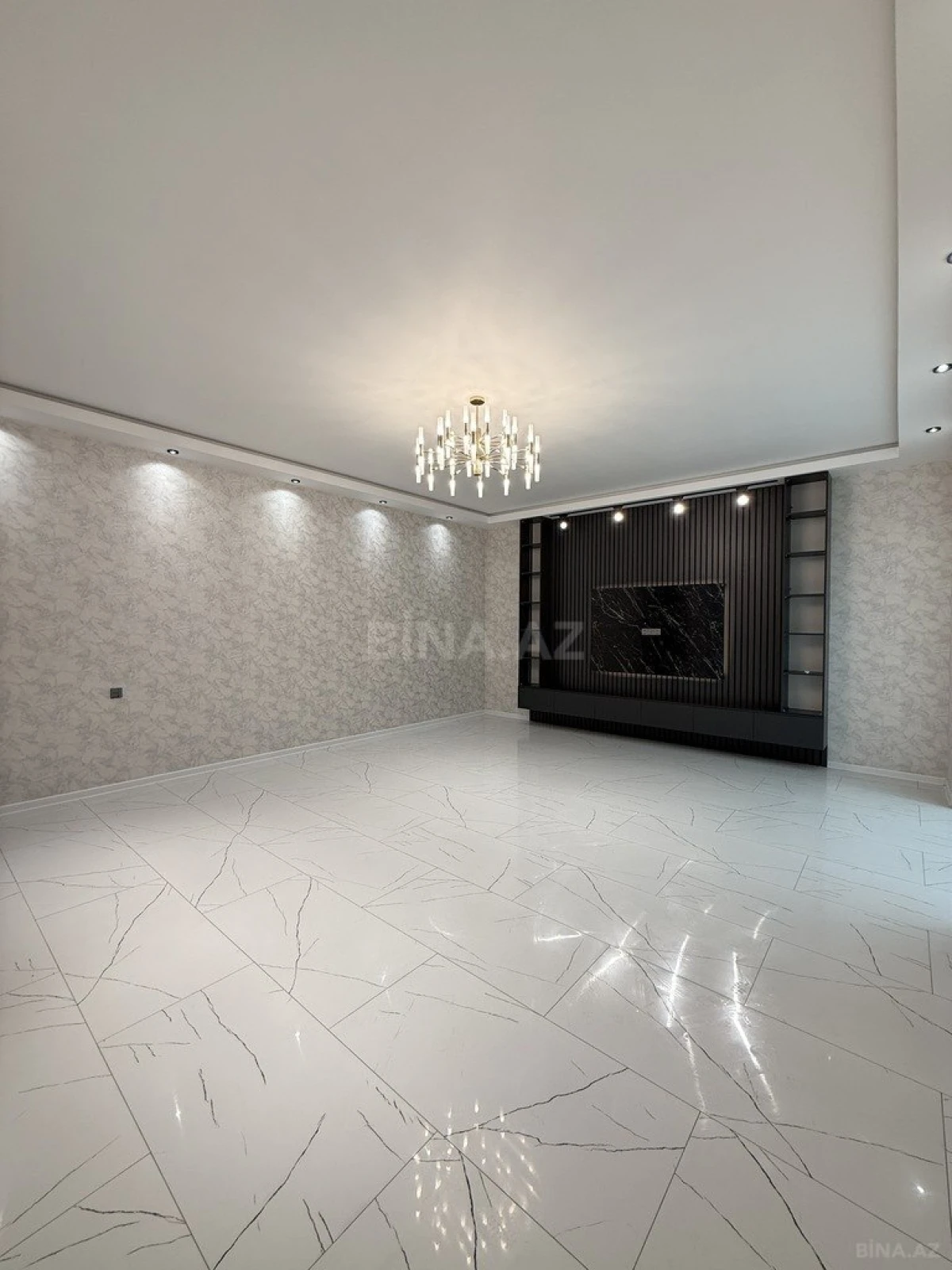 Satılır 4 otaqlı həyət evi 200 m²