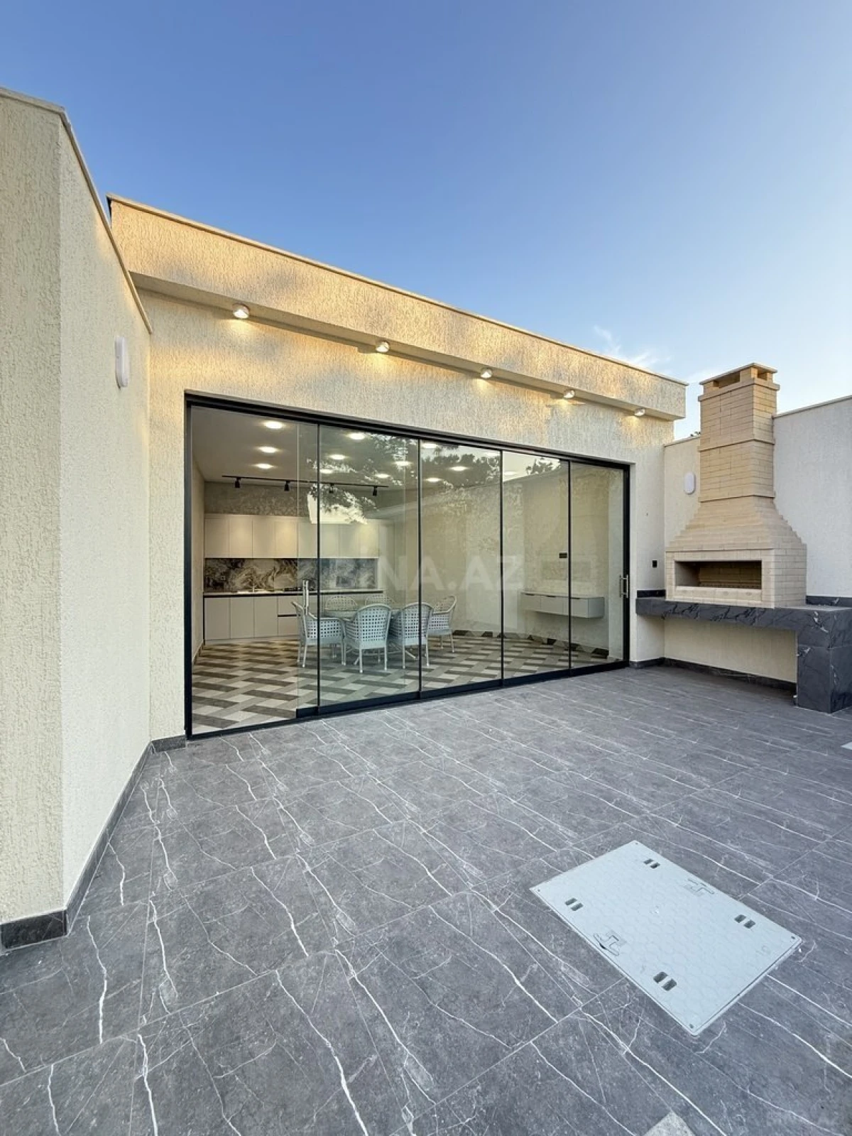 Satılır 4 otaqlı həyət evi 160 m²