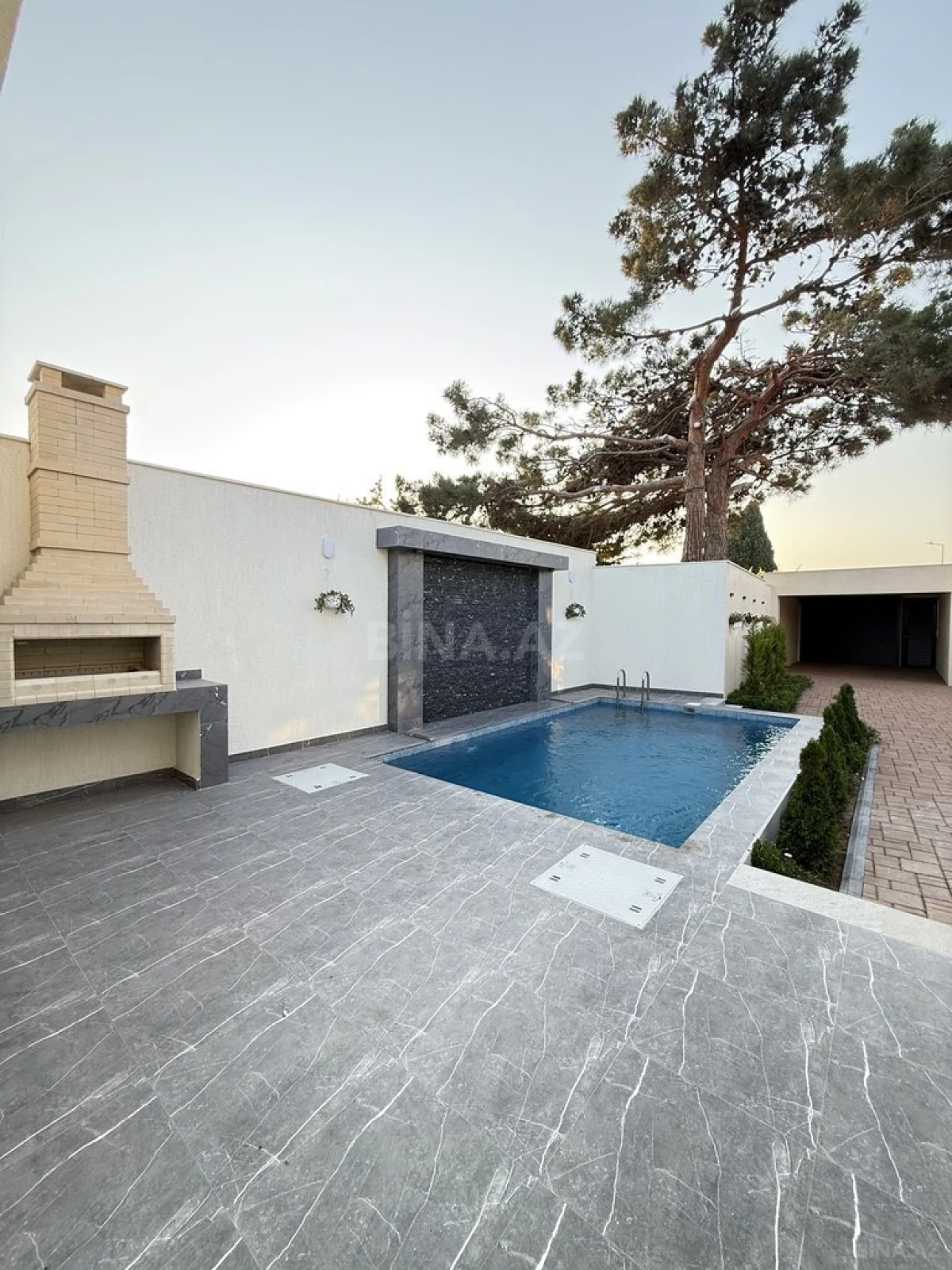 Satılır 4 otaqlı həyət evi 160 m²