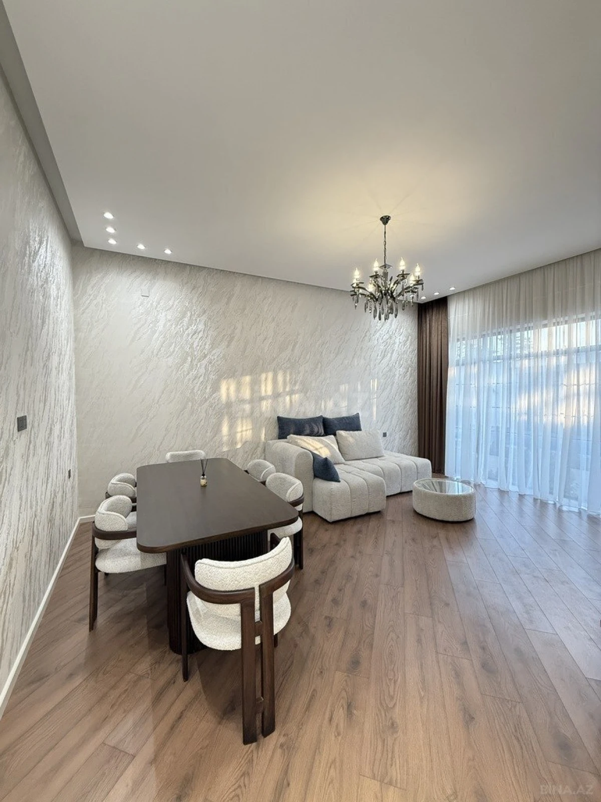 Satılır 4 otaqlı həyət evi 160 m²
