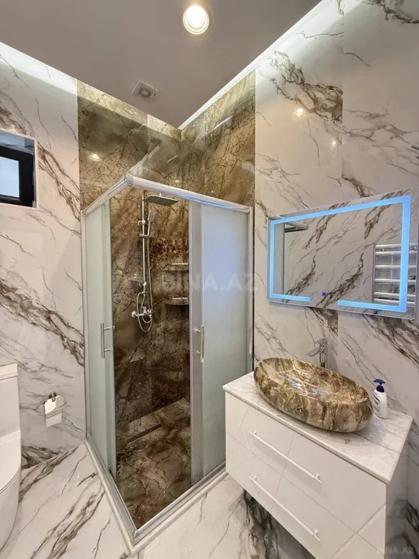 Satılır 4 otaqlı həyət evi 160 m²