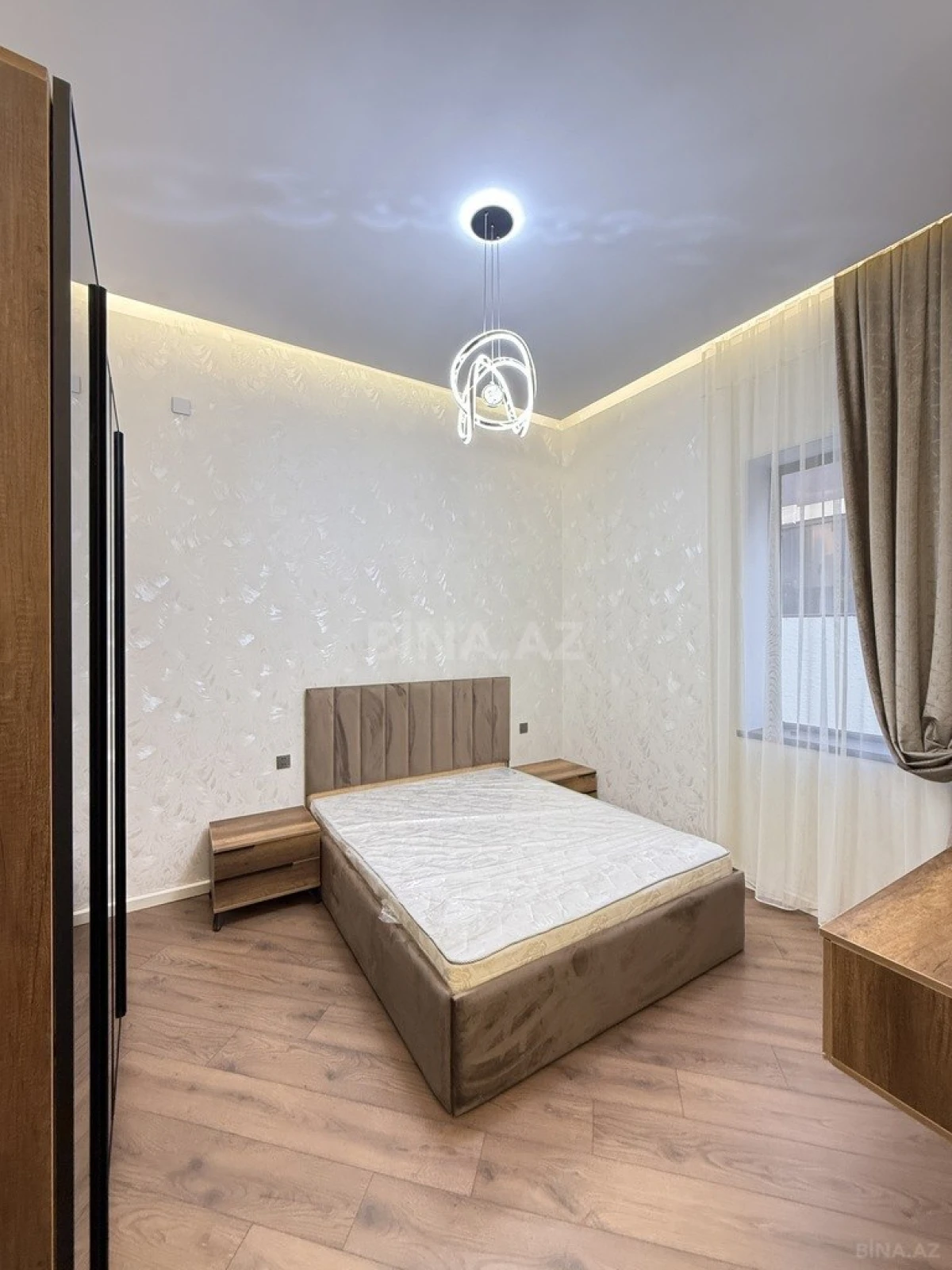 Satılır 4 otaqlı həyət evi 160 m²