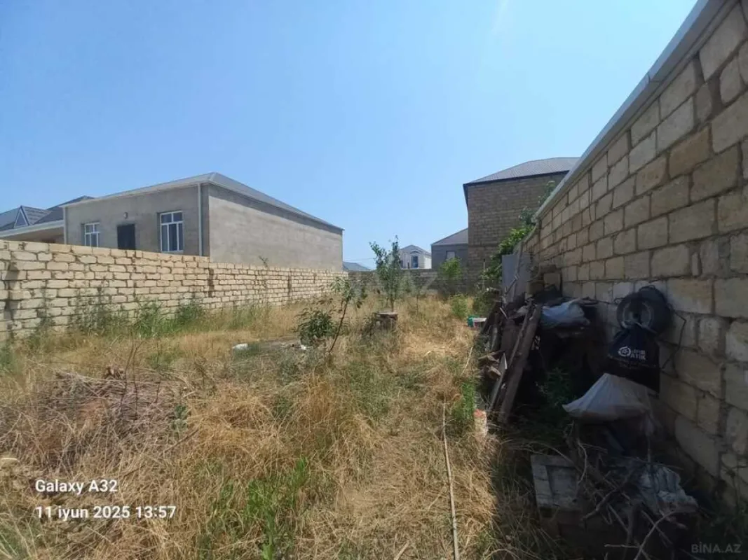 Satılır torpaq sahəsi 2 m²